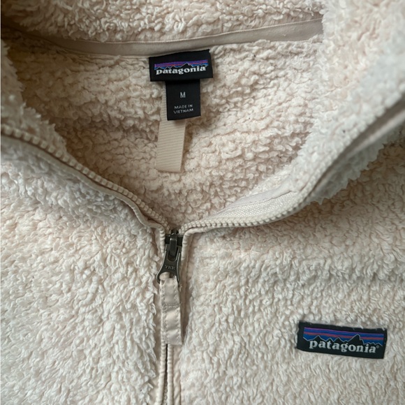 Women’s Medium Patagonia Cream Sherpa Jacket - Picture 2 of 2